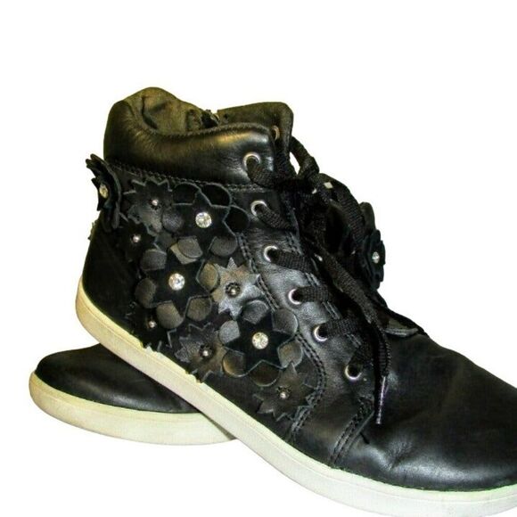 Ugg sz 5 Floral Rhinestone Sneakers - Picture 1 of 7